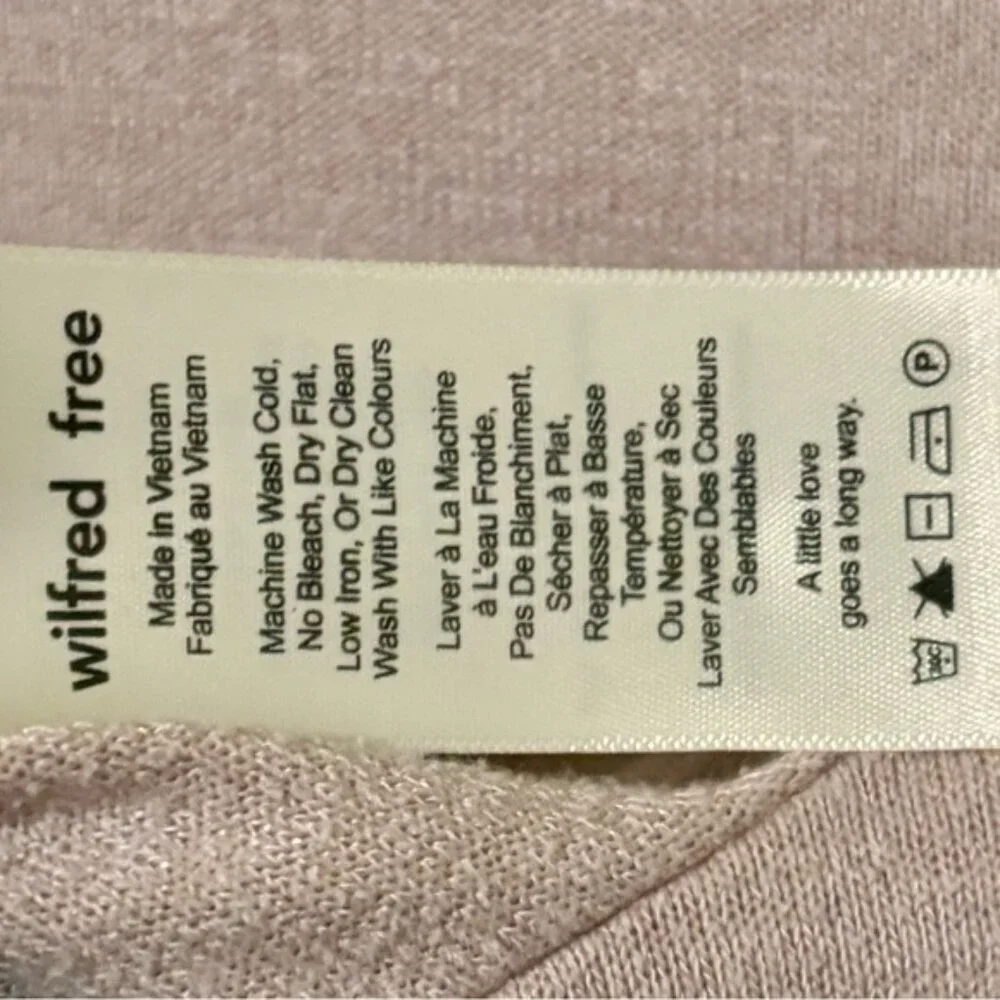 Wilfred| Aritzia Pretty Kait Pink Front Knot Short Sleeve Knit Crop Top Sz XXS - Picture 3 of 3